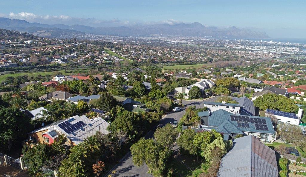 5 Bedroom Property for Sale in Heldervue Western Cape